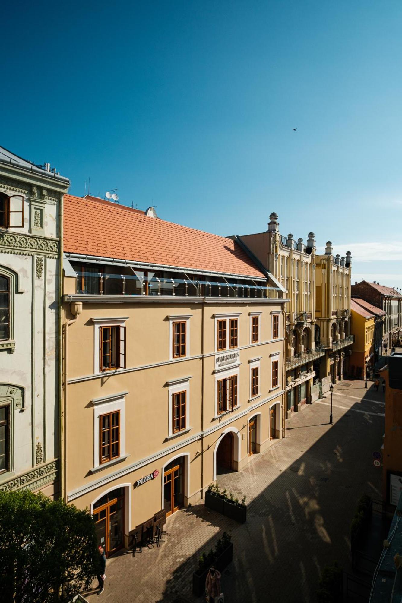Palatinus Boutique Hotel Peçuy Dış mekan fotoğraf