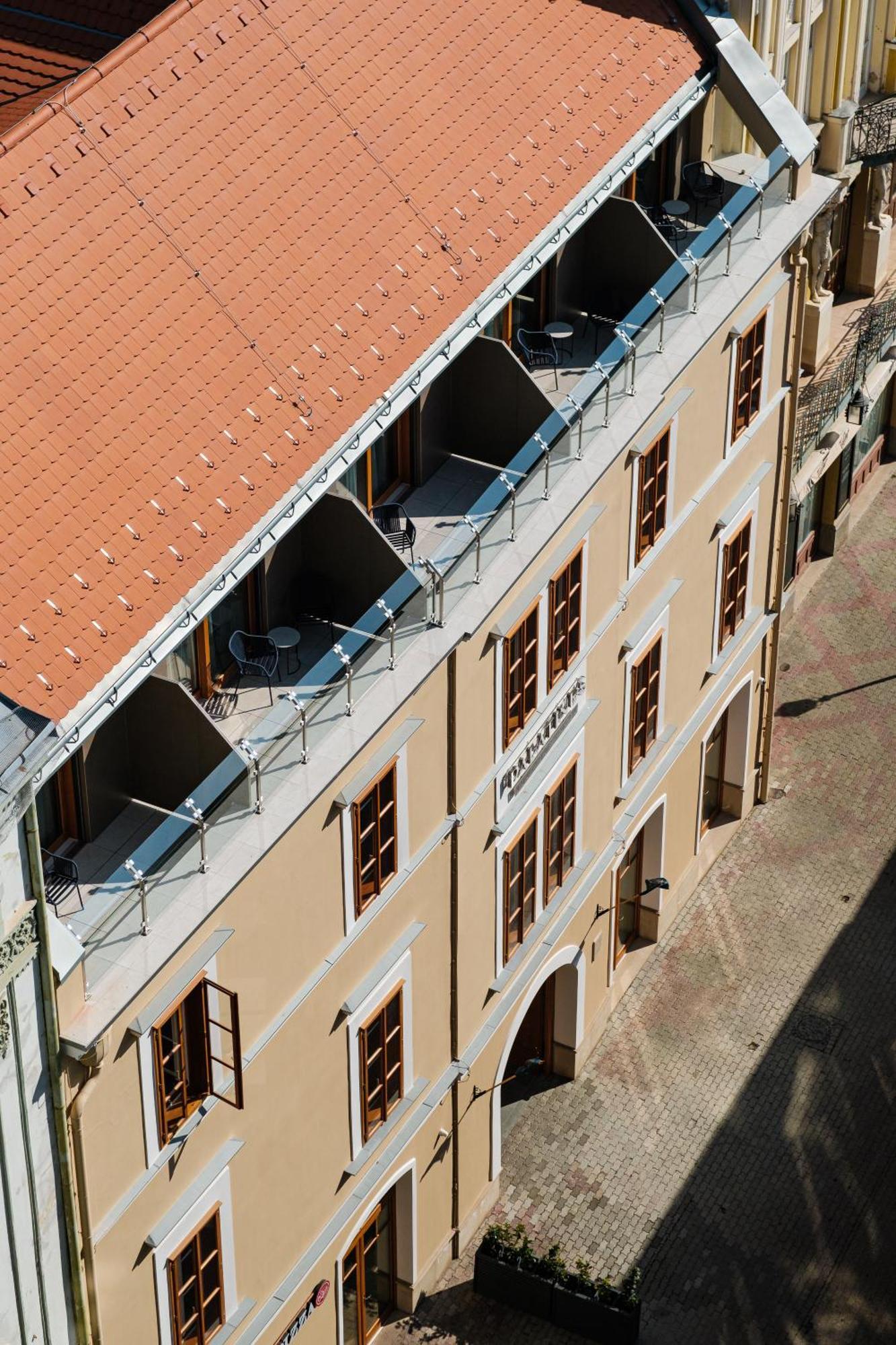 Palatinus Boutique Hotel Peçuy Dış mekan fotoğraf